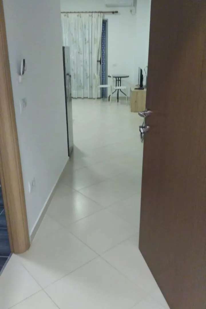 Primavera Apartments Sarande 0*,
